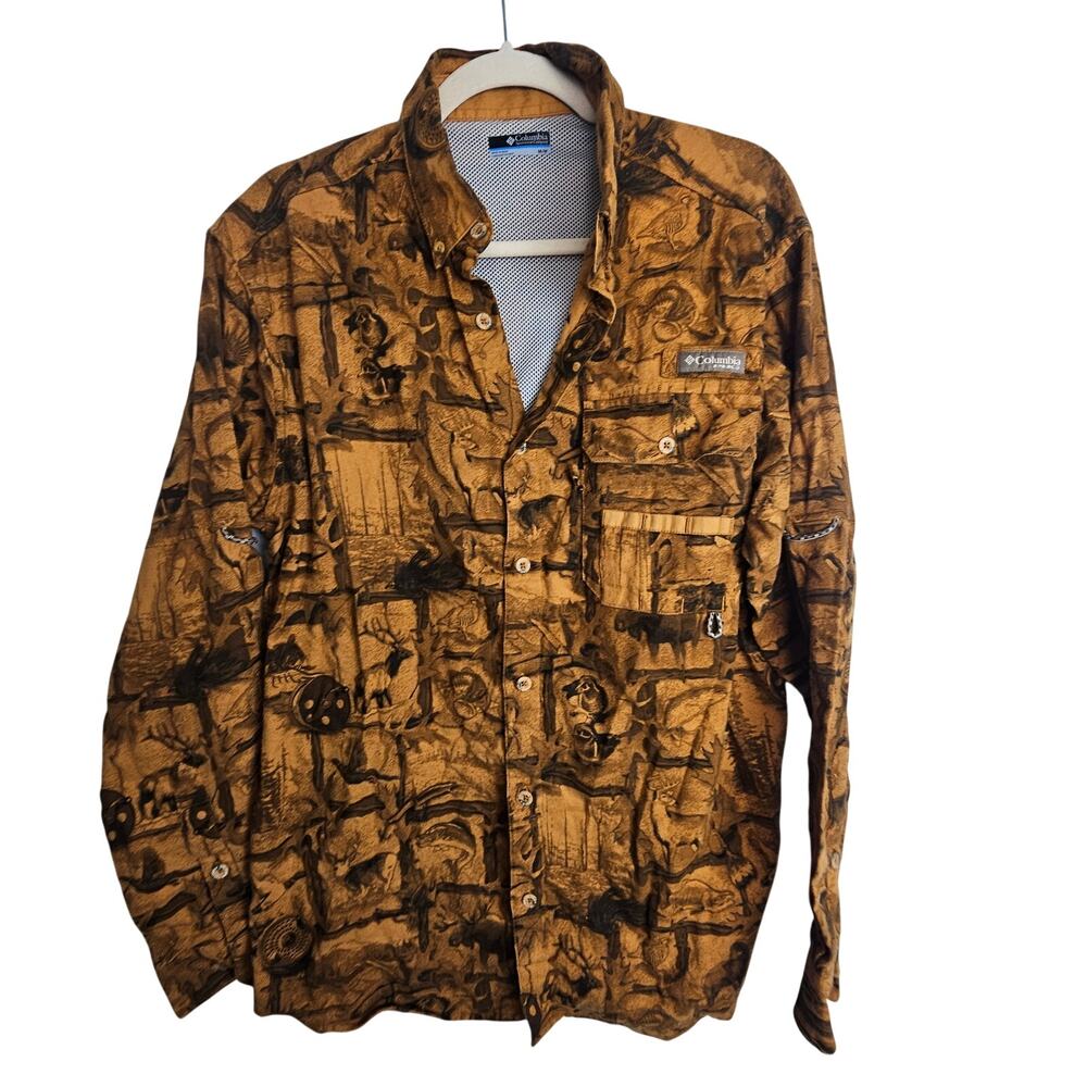 Columbia PHG Mens Flannel Hunting Shirt Size M Animal Print Outdoor Gorpcore